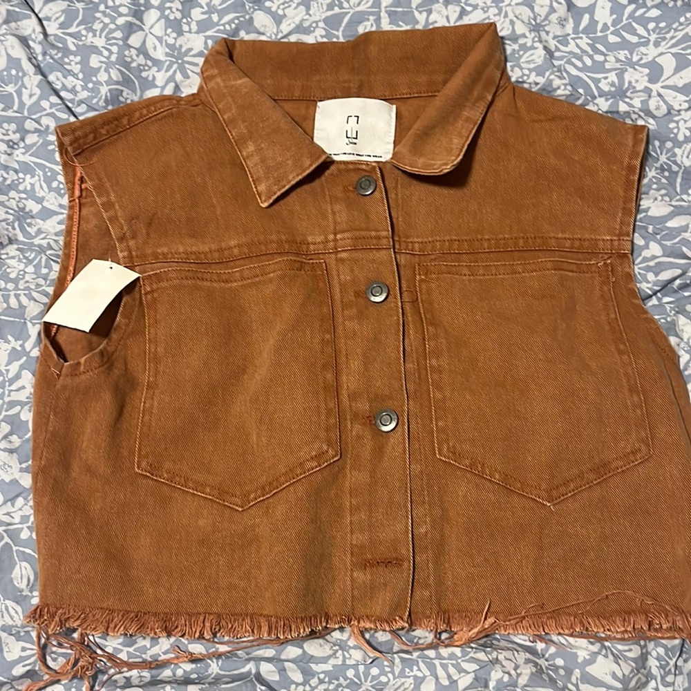 THE CUTEST COWGIRL VEST
